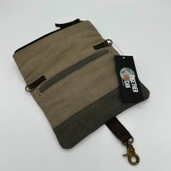 NWT Finley Stone Up-Cycled Fold-Over Crossbody by Mona B, M-5297 - Picture 2 of 4